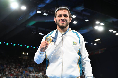 GUr2z 7bEAAInFJ?format=jpg.jpg