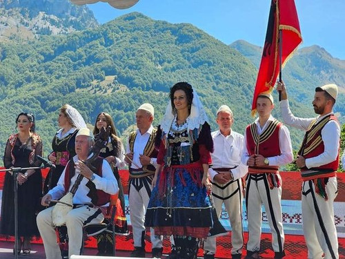 455260649 524706706744464 5504881430848022378 n.jpg?stp=dst jpg s600x600& nc cat=101&ccb=1 7& nc sid.jpg