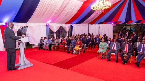 GU4UIN XAAArcCC?format=jpg.jpg