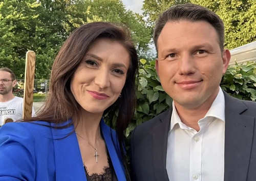 GU3 sWeXQAEgqKt?format=jpg.jpg