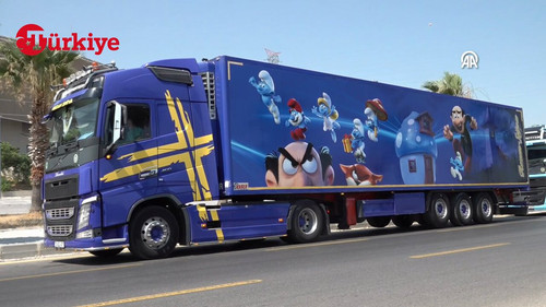 EN A0LS2FQkYkcUS.jpg