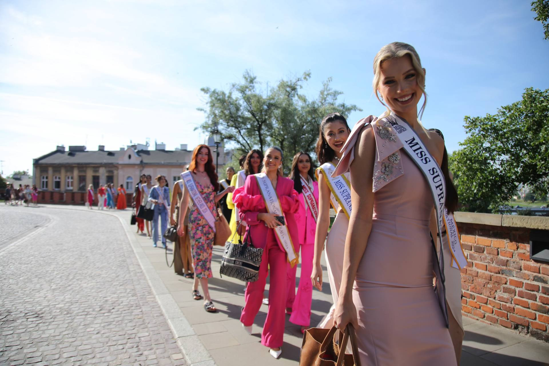 candidatas a miss supranational 2024. final: 6 july. - Página 20 D2SDoZb