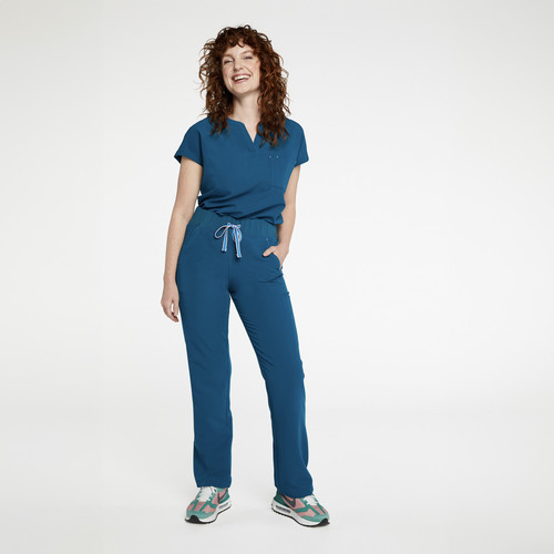 District Pant Caribbean Blue Full Body DOLAN 2500x2500.jpg