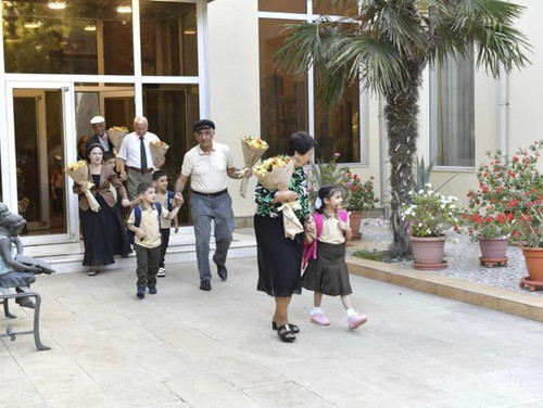 459946632 932086048956011 6146110655981143153 n.jpg?stp=cp6 dst jpg s600x600& nc cat=108&ccb=1 7& nc.jpg