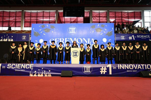 459430984 917004843791908 2550064765591939914 n.jpg?stp=dst jpg p526x395& nc cat=107&ccb=1 7& nc sid.jpg