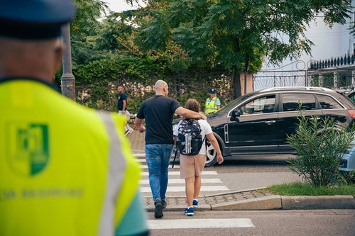 459525180 1070555011108616 872797836822741117 n.jpg?stp=dst jpg p526x395& nc cat=106&ccb=1 7& nc sid.jpg