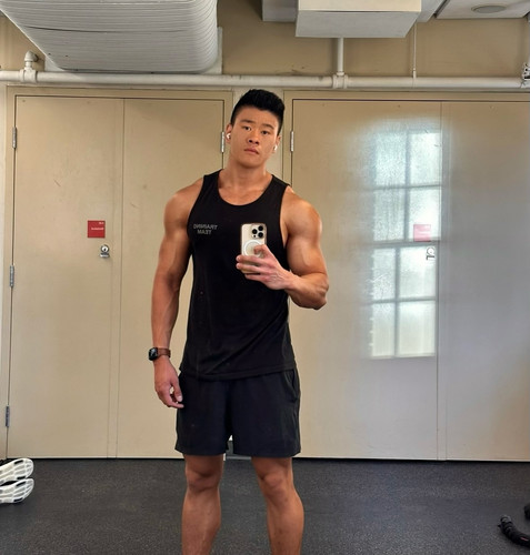 Photo by Damien Lou on July 07, 2024. May be an image of 1 person and body building..jpg