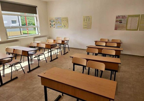 459574805 1050686629756209 1243616557861778552 n.jpg?stp=dst jpg p552x414& nc cat=106&ccb=1 7& nc si.jpg