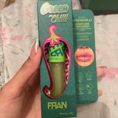 Mboom gloss labial.jpg