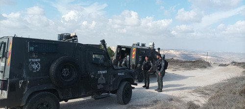 5988736079685070519 121.jpg