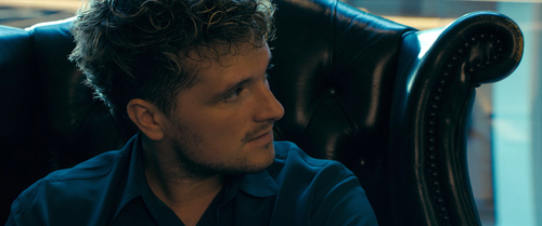 The.Beekeeper.2024.720p.BluRay.Hindi.2.0 English.5.1.ESub.x264 HDHub4u.Tv.mkv snapshot 00.41.13.554.png