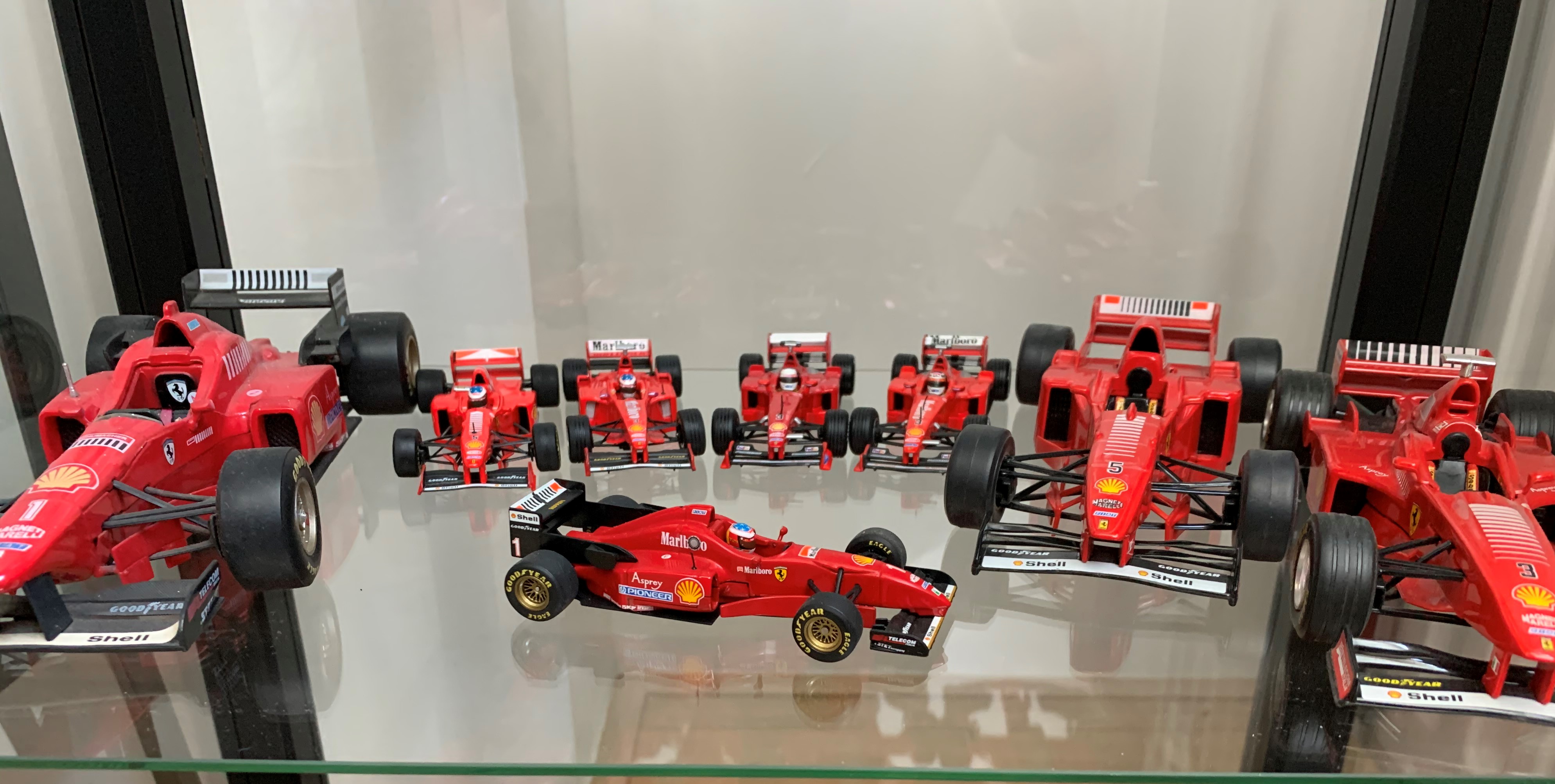 1:43 BBR Ferrari F1-2000 GP Malaysia M.Schumacher NEW bei PREMIUM-MODELCARS 