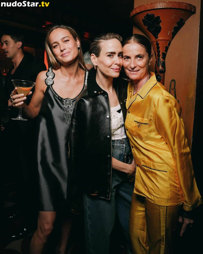 brie larson 1018.jpg