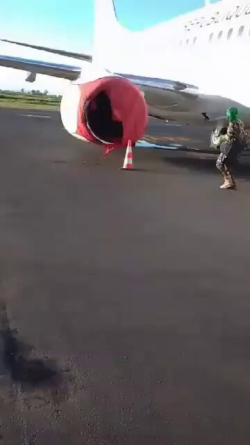 wnNZiAupJlPGmi4e.jpg
