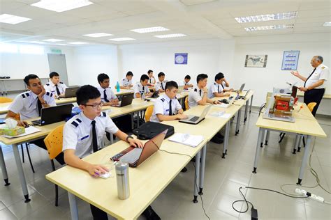 FAA Approved 142 School Offering Advanced Training for Aspiring Professional Pilots.jpg