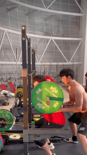 546024966.gif