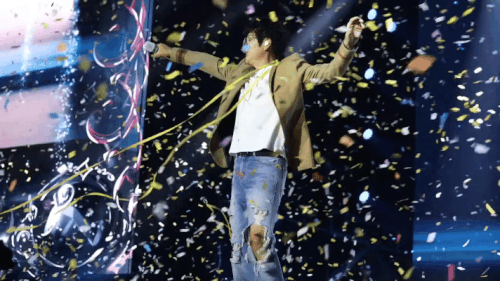 img 17265431461800070WgMqly1htqjgvg7yug30js0b4qvi.gif