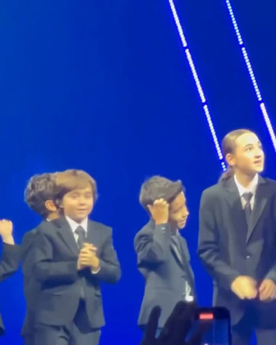 dMG6CcK6So 486uR.jpg