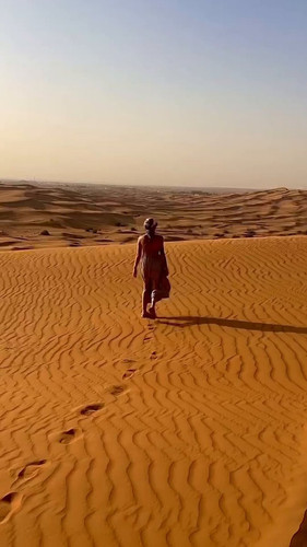 vqIb5zV9 azHGnG9.jpg