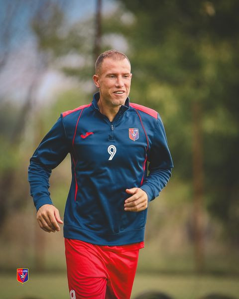 459784094 1061914642609880 3510415558318860064 n.jpg?stp=dst jpg s600x600& nc cat=110&ccb=1 7& nc si.jpg