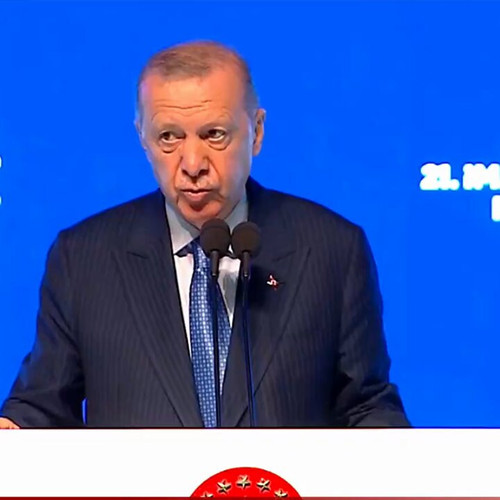 5629pVAe JJa9DiA.jpg