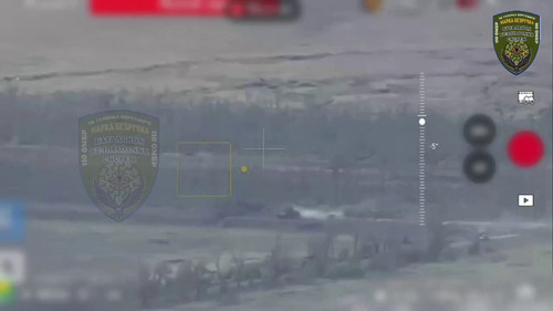 QEhBvwIZZEOKorI .jpg