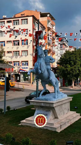 Fxyw oHqO5KyAifC.jpg