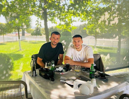 458582904 931848325653909 8741460780675521882 n.jpg?stp=dst jpg p180x540& nc cat=106&ccb=1 7& nc sid.jpg