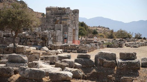 GW4by2 W0AA09Dl?format=jpg.jpg