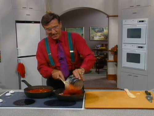 cap Graham.Kerrs.Kitchen.S01E01.The.Maillard.Reaction.AMZN.WEB DL.DDP2.0.H.264 SLAG 00 08 45 01.png
