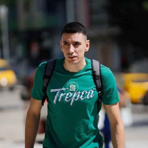 457748505 928430915993886 7060791449749945645 n.jpg?stp=dst jpg s600x600& nc cat=109&ccb=1 7& nc sid.jpg