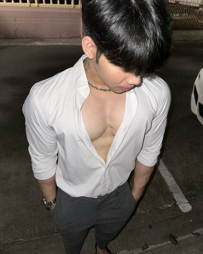 Photo by Fighter on June 18, 2024. May be an image of one or more people and biceps..jpg