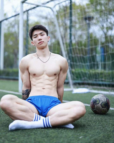 GQhtwK6bUAAdF W.jpg