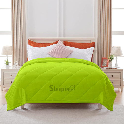 Parrot Green (4).jpg