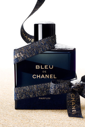 Give Wonder, Give CHANEL.jpg