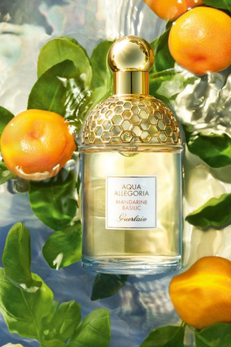 Perfumes femeninos Perfume ⋅ GUERLAIN.jpg