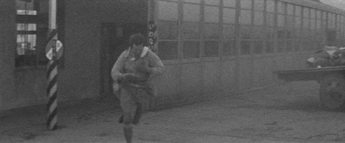 cap A.Fugitive.from.the.Past.1965.Tomu.Uchida.576p.BluRay.x264 00 04 23 02.png
