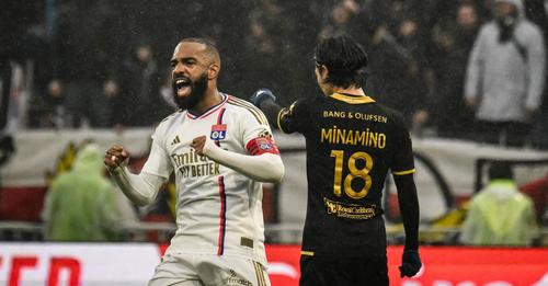 388594083150491588?url=https%3A%2F%2Fhuffpost focus.sirius.press%2F2024%2F08%2F01%2F836%2F0%2F8000%2.jpg