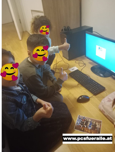 GT05AGFW4AA7z8t?format=jpg.jpg