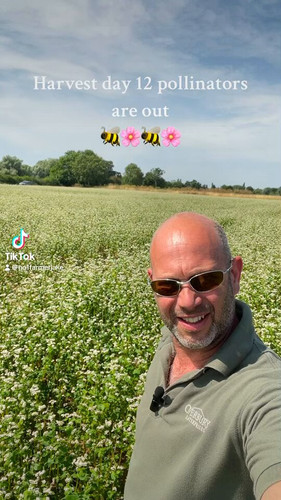 Sk KyuoDZRZKk Pk.jpg