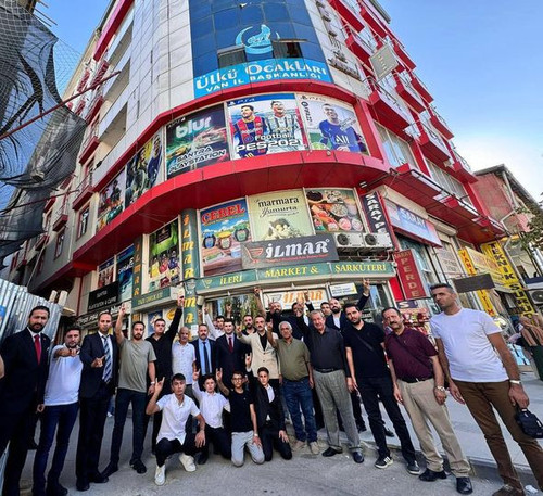 453608308 1040518330772301 1889544336759378245 n.jpg?stp=dst jpg p180x540& nc cat=108&ccb=1 7& nc si.jpg