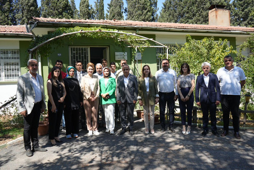 GT5z2bFW0AExlhb?format=jpg.jpg