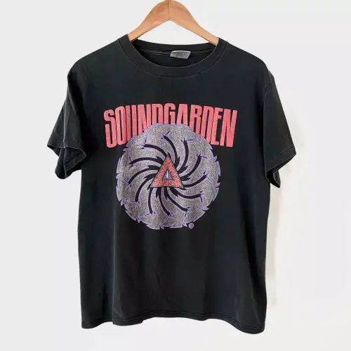 s l1600.webp