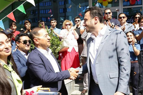 453846201 895791315926603 8051253771089071255 n.jpg?stp=dst jpg p526x395& nc cat=110&ccb=1 7& nc sid.jpg