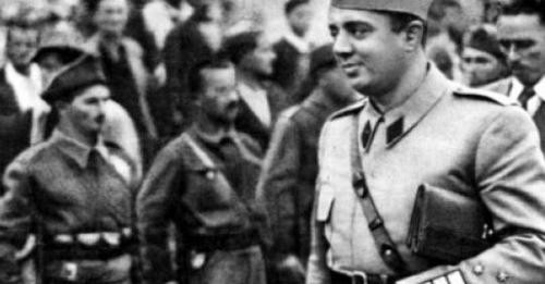 5915562098613032477?url=https%3A%2F%2Frd.al%2Fwp content%2Fuploads%2F2024%2F08%2Fenver hoxha2.jpg&fb.jpg