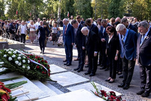 453651933 1057653299055067 5535020763855923646 n.jpg?stp=dst jpg p526x395& nc cat=110&ccb=1 7& nc si.jpg