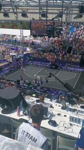 lM18360JmE2 5zvO.jpg