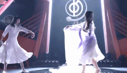 4A93CCE4 FA28 4698 9963 08E982B4A457.gif