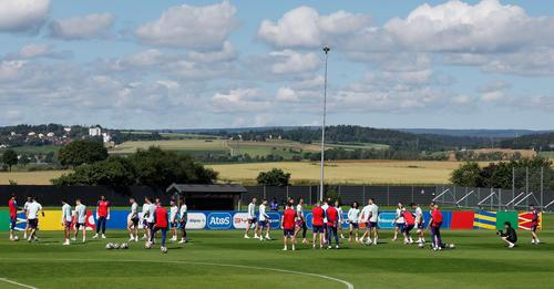 14416179704097418962?url=https%3A%2F%2Fimg.rtve.es%2Fimagenes%2Fespana dice adios a selva negra luga.jpg