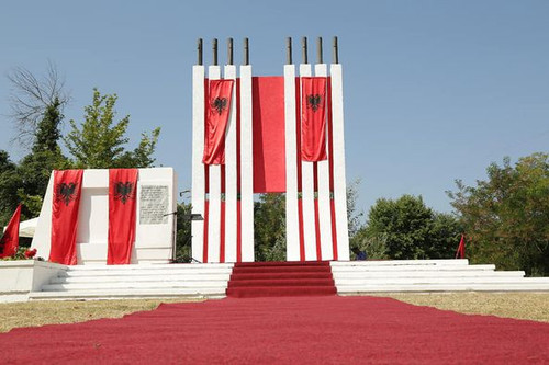 451058922 1015811673885406 6883725511584381952 n.jpg?stp=dst jpg p526x395& nc cat=108&ccb=1 7& nc si.jpg